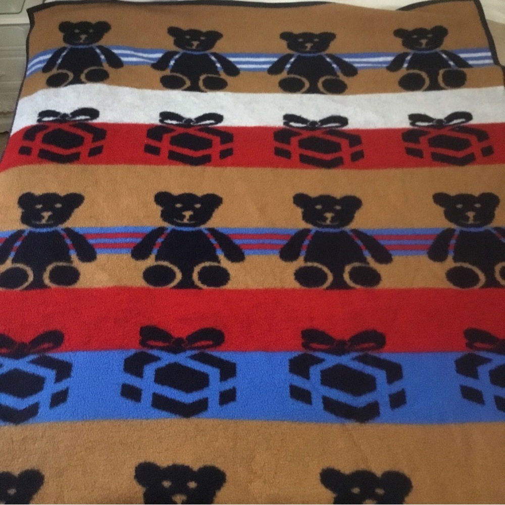 Vuteks Crown Crafts Teddy Bear Reversible Baby Blanket Yugoslavia 60” X 80” VTG